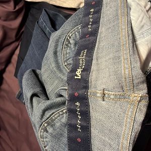 Lee comfort jean like new bought last . No big now
